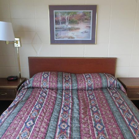 Deluxe Inn/Extended Stay - Council Bluffs Carter Lake エクステリア 写真